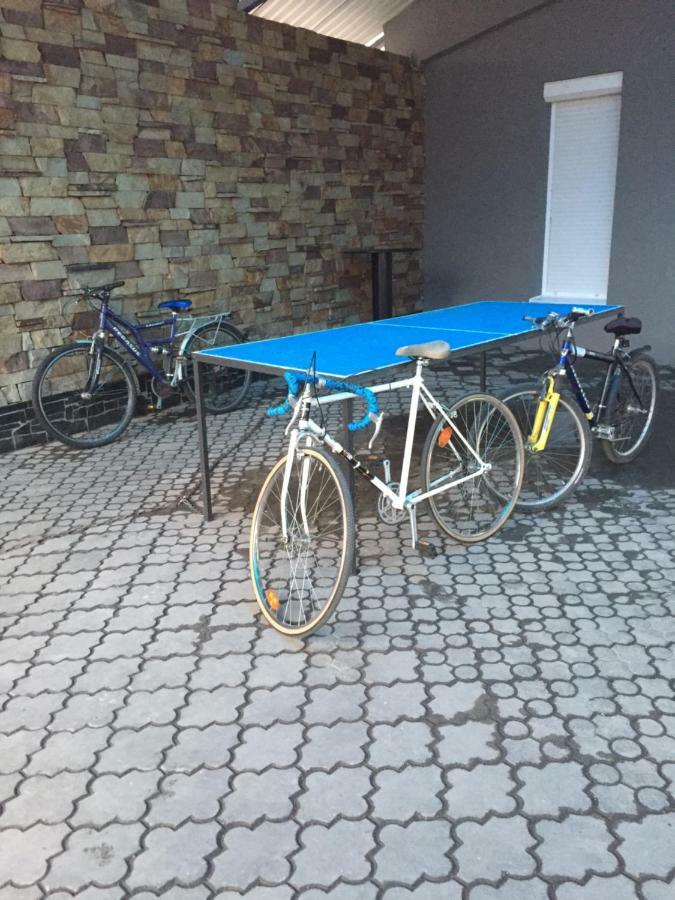 Hostel -Hotel Granat Rivne City المظهر الخارجي الصورة