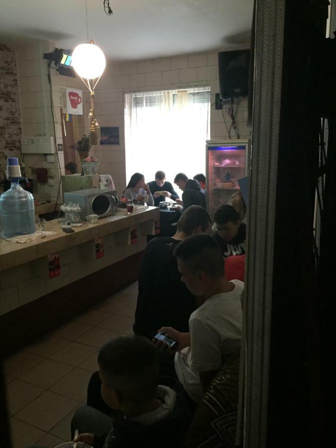 Hostel -Hotel Granat Rivne City المظهر الخارجي الصورة