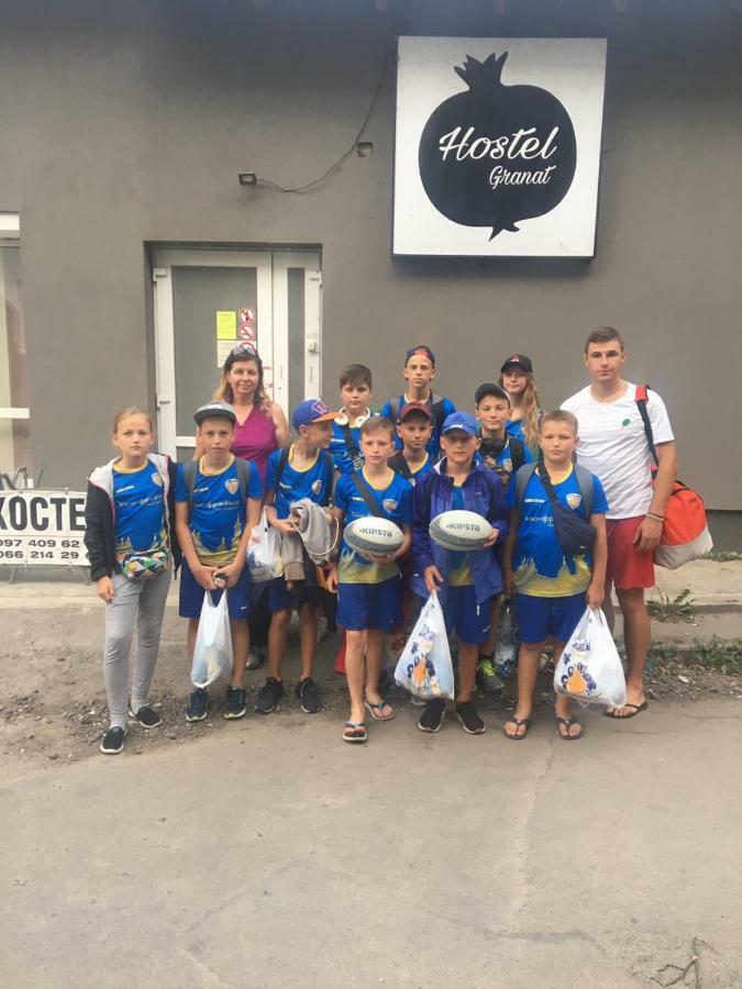 Hostel -Hotel Granat Rivne City المظهر الخارجي الصورة
